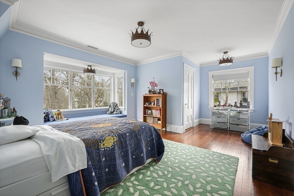 31 Montvale Road Newton, MA 02459 - Photo 21 of 35