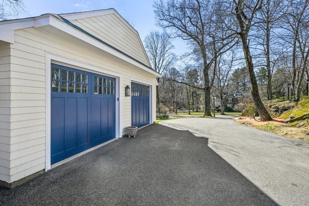 31 Montvale Road Newton, MA 02459 - Photo 30 of 35