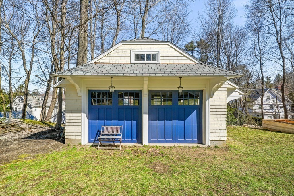 31 Montvale Road Newton, MA 02459 - Photo 31 of 35