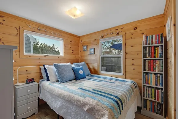 $587,900 | 174 North Shore Boulevard, Unit 1, Sandwich, MA 02537