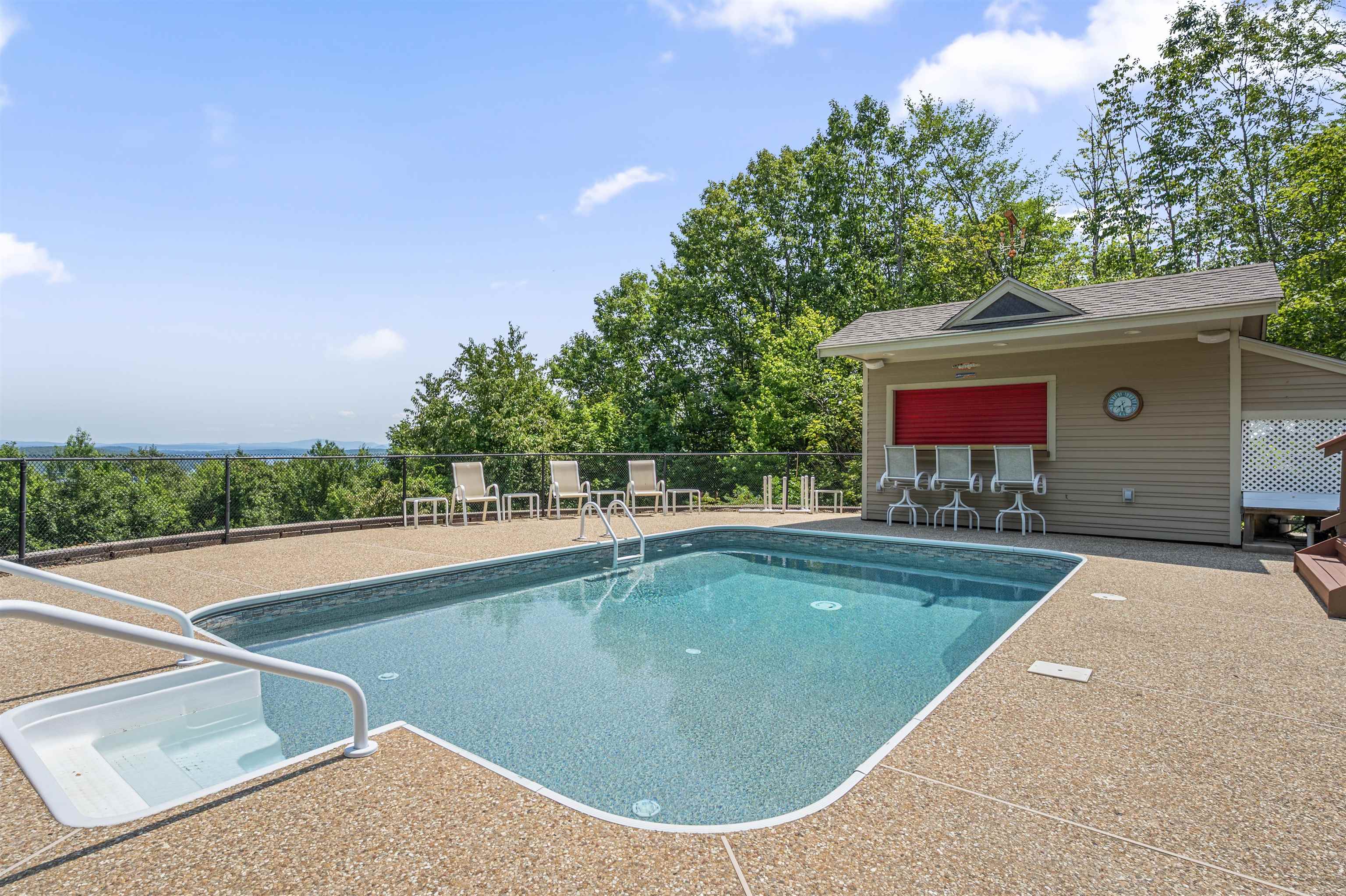 56 Tracy Way Meredith, NH 03253 - Photo 6 of 60 Gallery Image 6