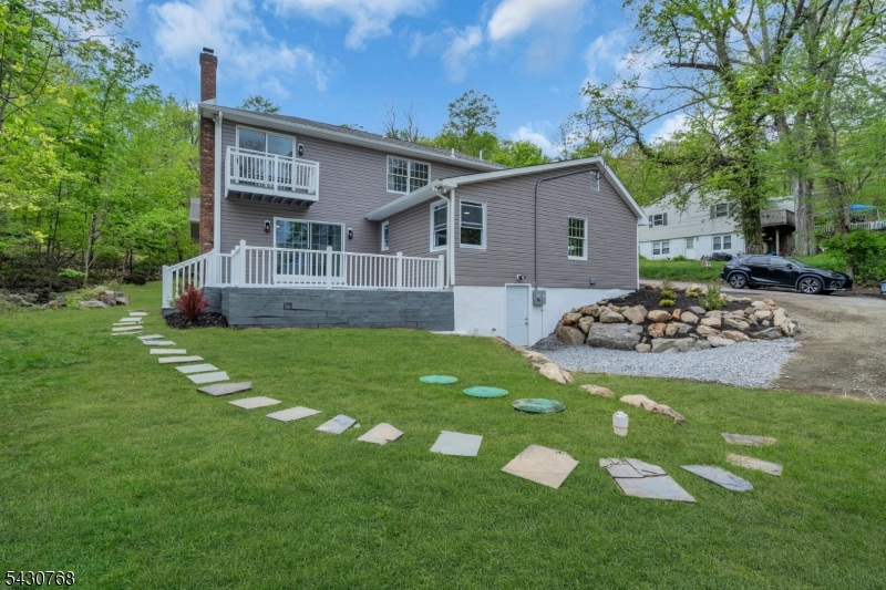 385 Maxim Drive Hopatcong, NJ 07821 - Photo 39 of 50