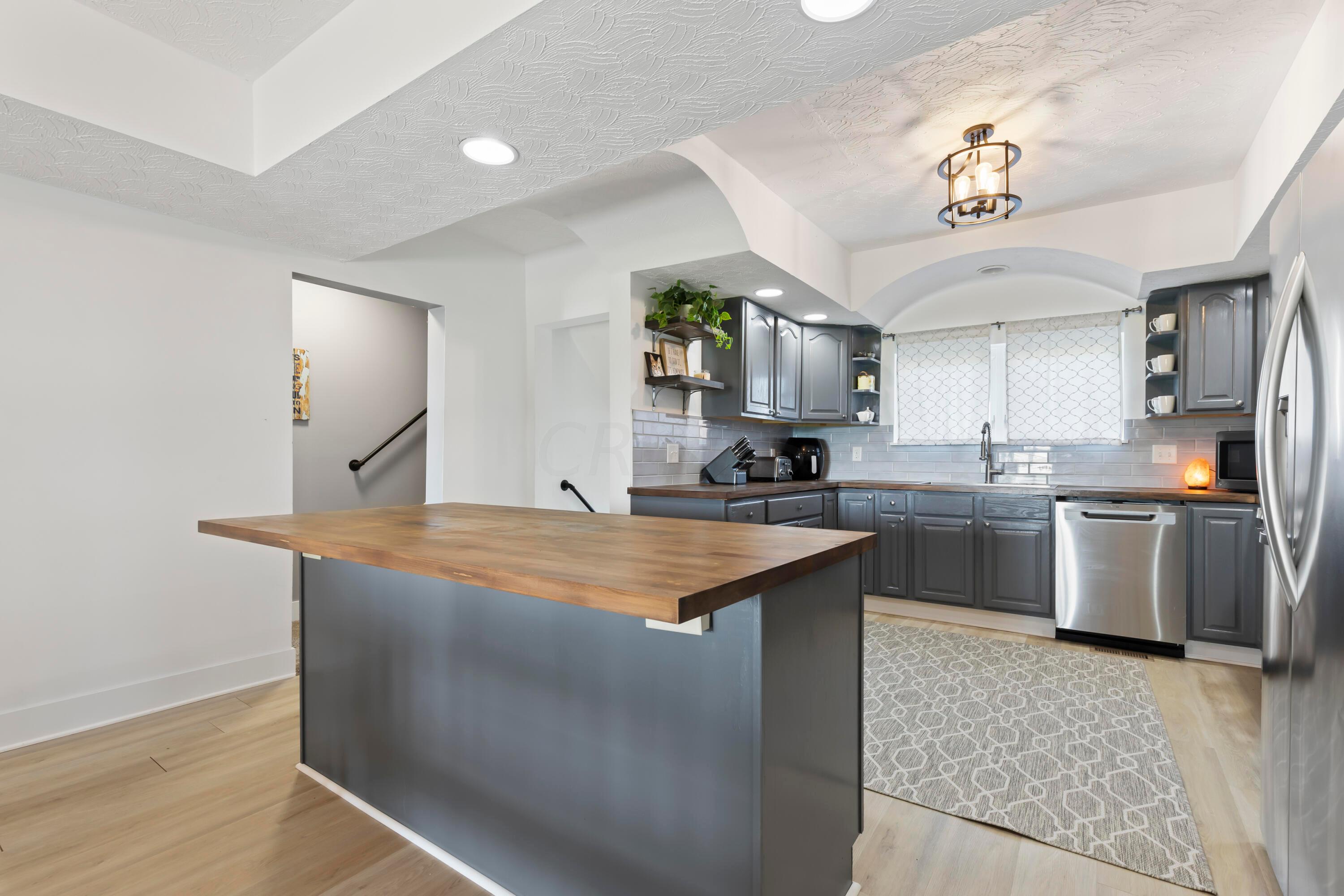 9822 Parsons Road Croton, OH 43013 - Photo 11 of 40 kitchen 2