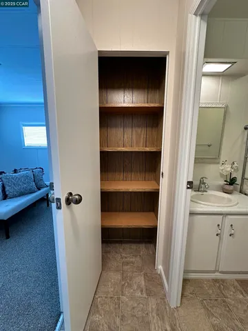 $159,950 | 134 Banyon Drive, Pittsburg, CA 94565