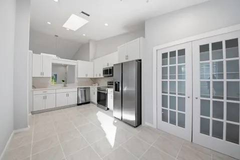 $419,900 | 7617 Island Breeze Terrace, Boynton Beach, FL 33437