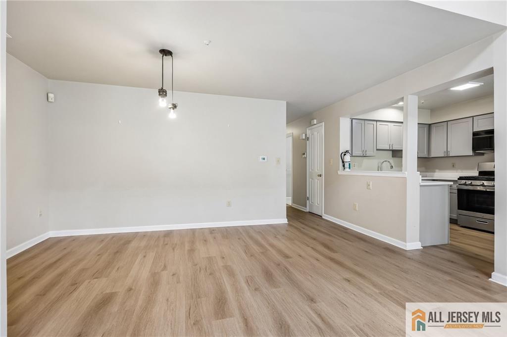 624 Brickhouse Road Princeton, NJ 08540 - Photo 9 of 43