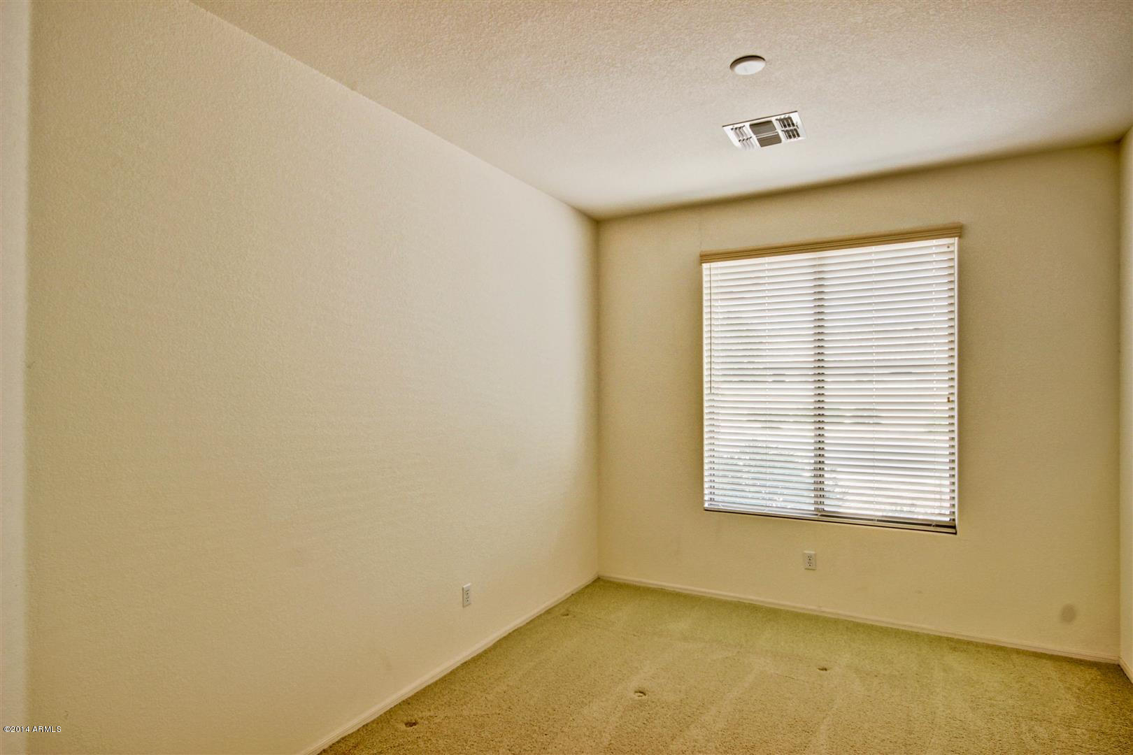 906 South Roca Street Gilbert, AZ 85296 - Photo 5 of 19 Roca (8)