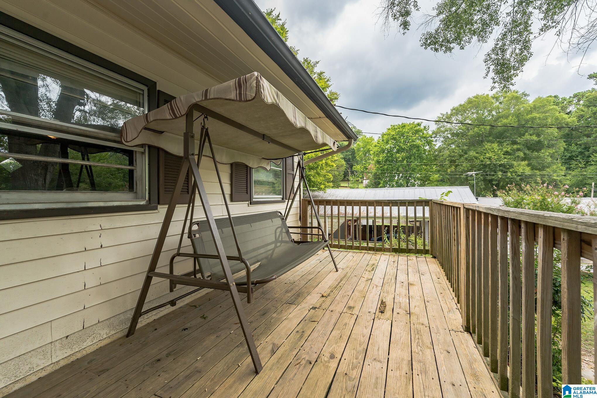 704 Alpine Street Oneonta, AL 35121 - Photo 6 of 28