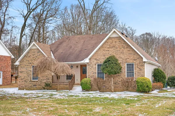 $2,100 | 108 Deerfield Drive, Springfield, TN 37172