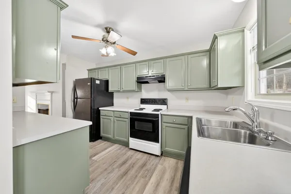 $2,100 | 108 Deerfield Drive, Springfield, TN 37172