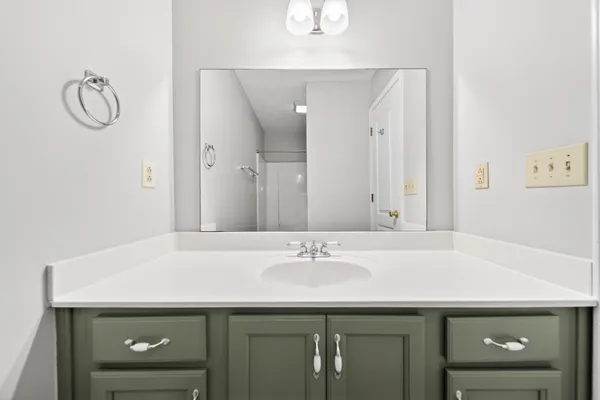 $2,100 | 108 Deerfield Drive, Springfield, TN 37172