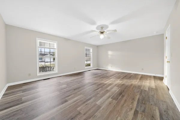 $2,100 | 108 Deerfield Drive, Springfield, TN 37172