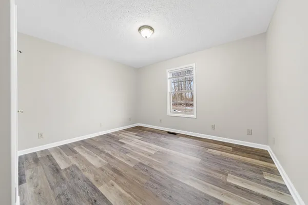 $2,100 | 108 Deerfield Drive, Springfield, TN 37172