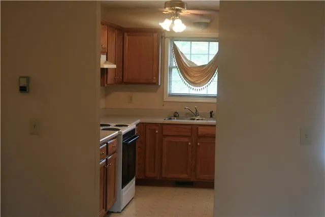 $2,100 | 108 Deerfield Drive, Springfield, TN 37172