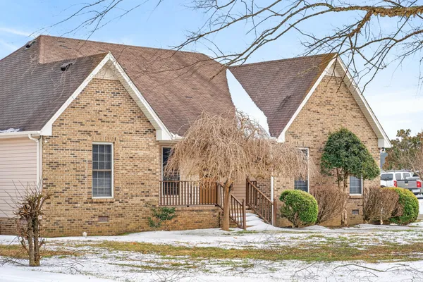 $2,100 | 108 Deerfield Drive, Springfield, TN 37172