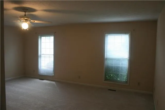 $2,100 | 108 Deerfield Drive, Springfield, TN 37172