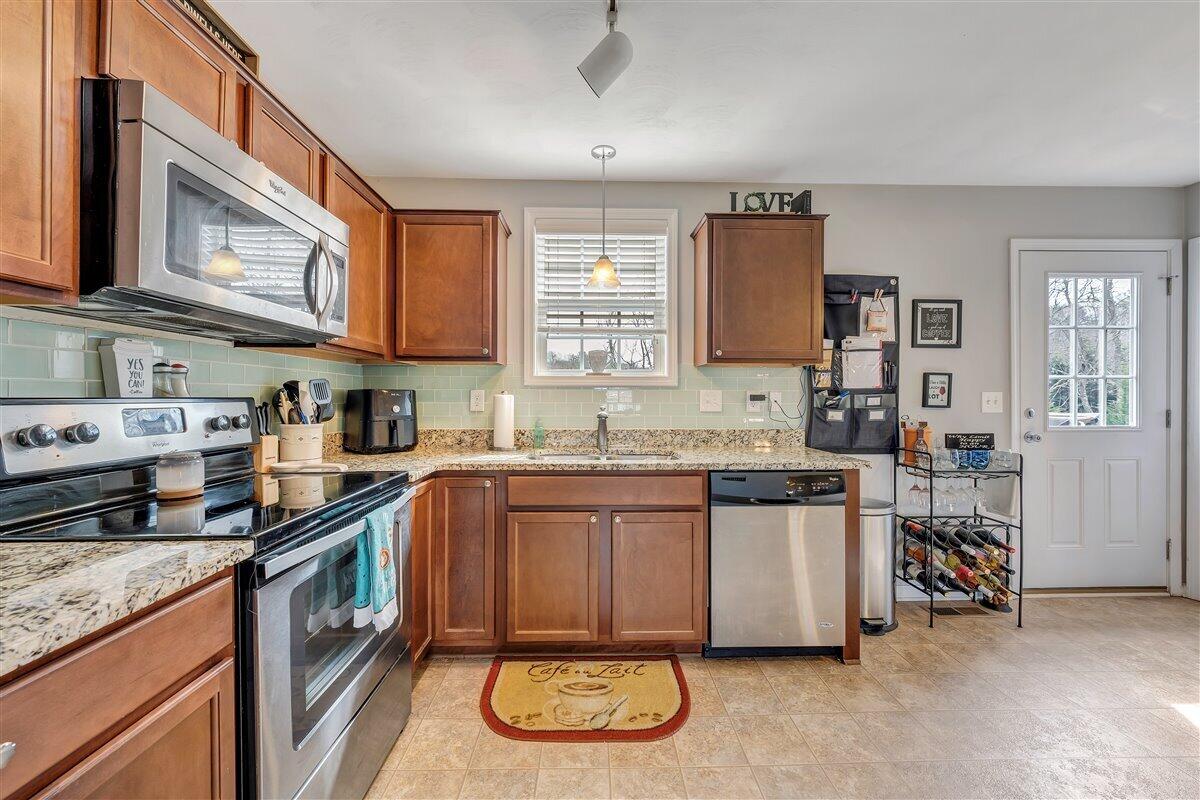 549 Old Fort Road Rocky Mount, VA 24151 - Photo 5 of 27 05-MIB02315