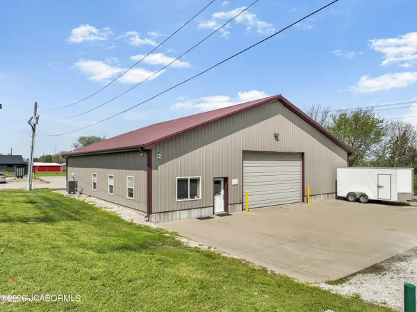 $349,900 | 1010 West Buchanan Street, California, MO 65018