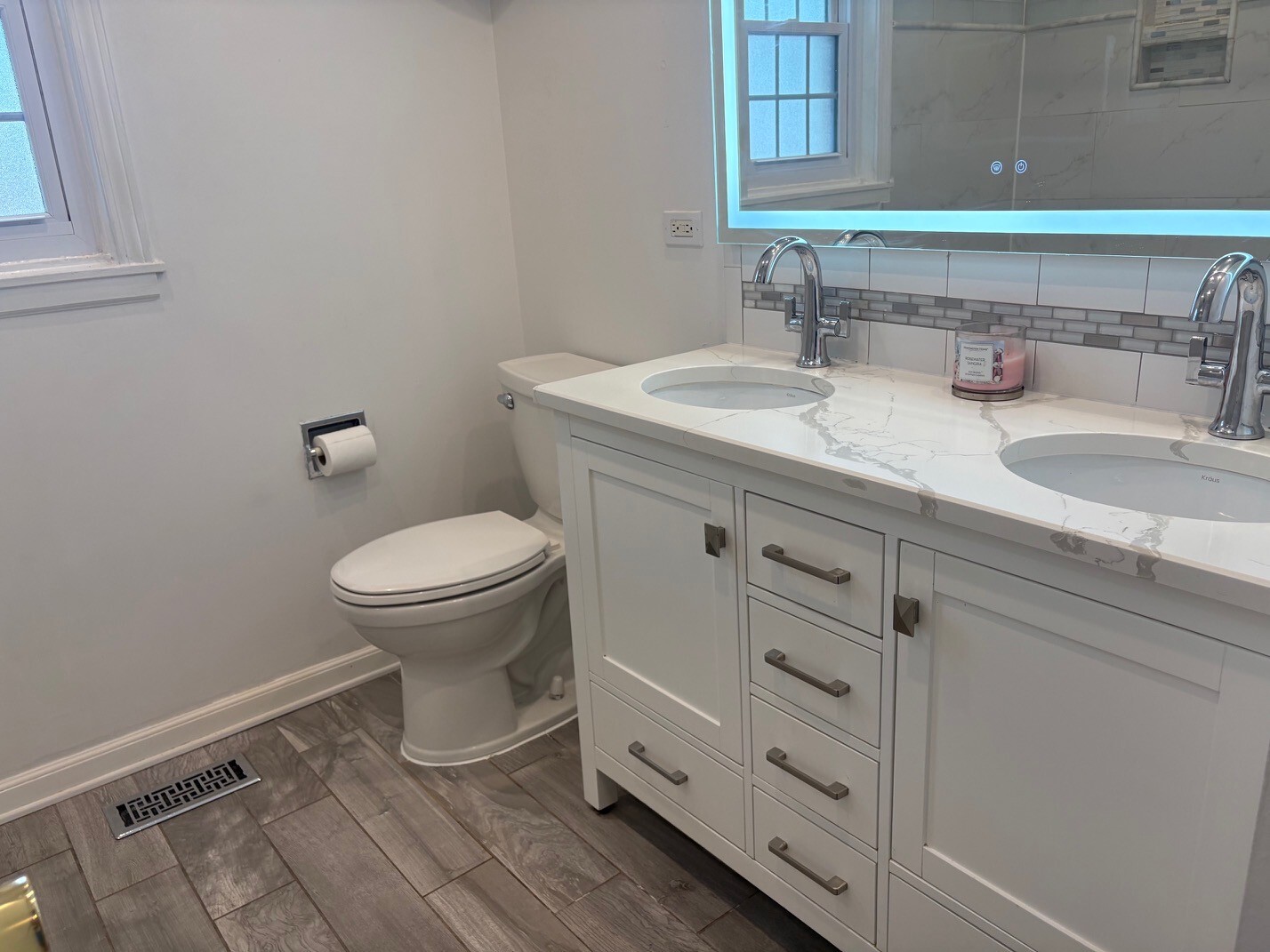 2156 Rugen Road, Unit A Glenview, IL 60026 - Photo 15 of 22 Gallery Image 15