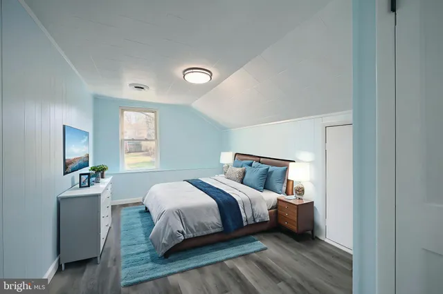 $364,900 | 9446 East Springfield Road, Seven Valleys, PA 17360