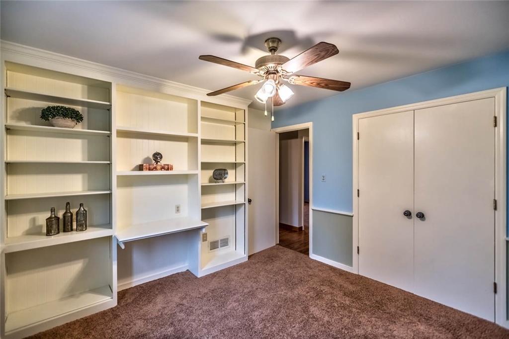 955 Crawford Road Pittsburgh, PA 15237 - Photo 15 of 25 Gallery Image 15