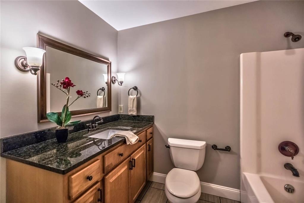 955 Crawford Road Pittsburgh, PA 15237 - Photo 16 of 25 Gallery Image 16
