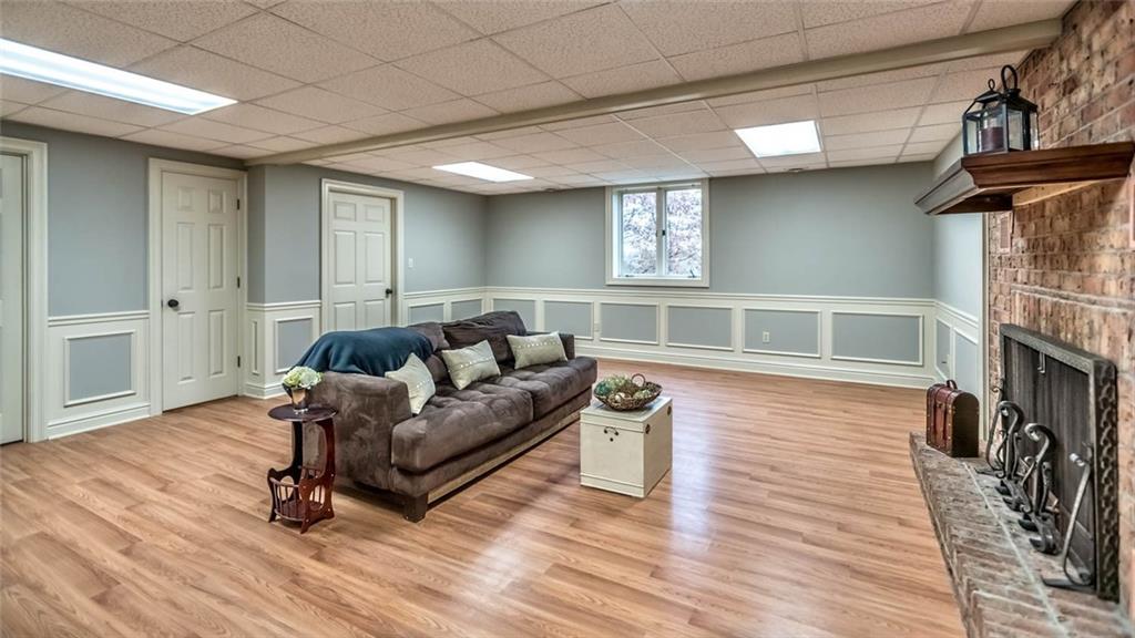 955 Crawford Road Pittsburgh, PA 15237 - Photo 17 of 25 Gallery Image 17
