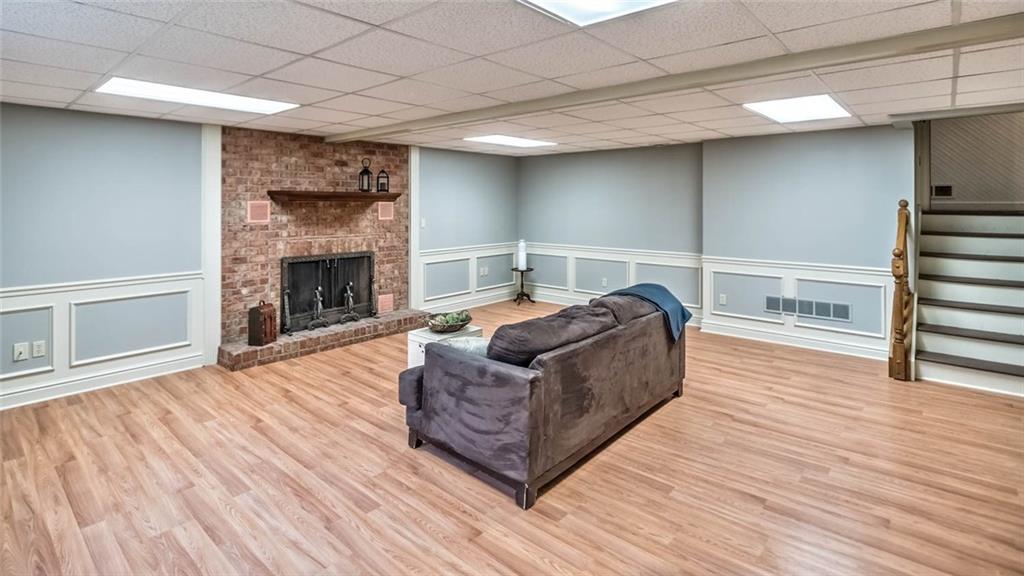 955 Crawford Road Pittsburgh, PA 15237 - Photo 18 of 25 Gallery Image 18