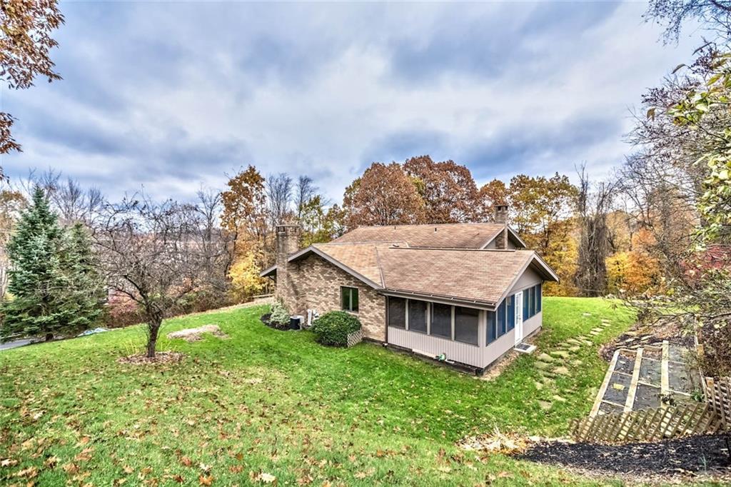 955 Crawford Road Pittsburgh, PA 15237 - Photo 23 of 25 Gallery Image 23