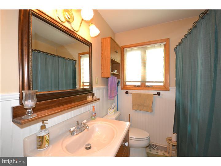227 West County Line Road Hatboro, PA 19040 - Photo 8 of 19