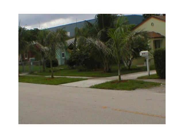 142 East 23rd Street Riviera Beach, FL 33404 - Photo 3 of 14 Additional Photo
