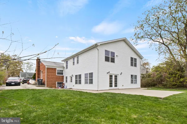 $3,400 | 3412 Clayborne Avenue, Alexandria, VA 22306
