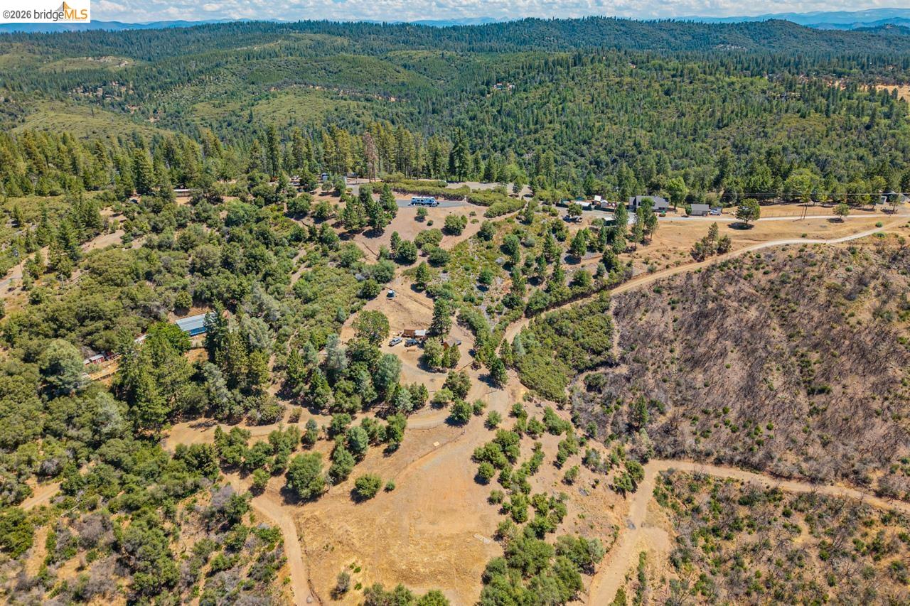 8262 Jackass Ridge Road Coulterville, CA 95311 - Photo 29 of 45 Gallery Image 29