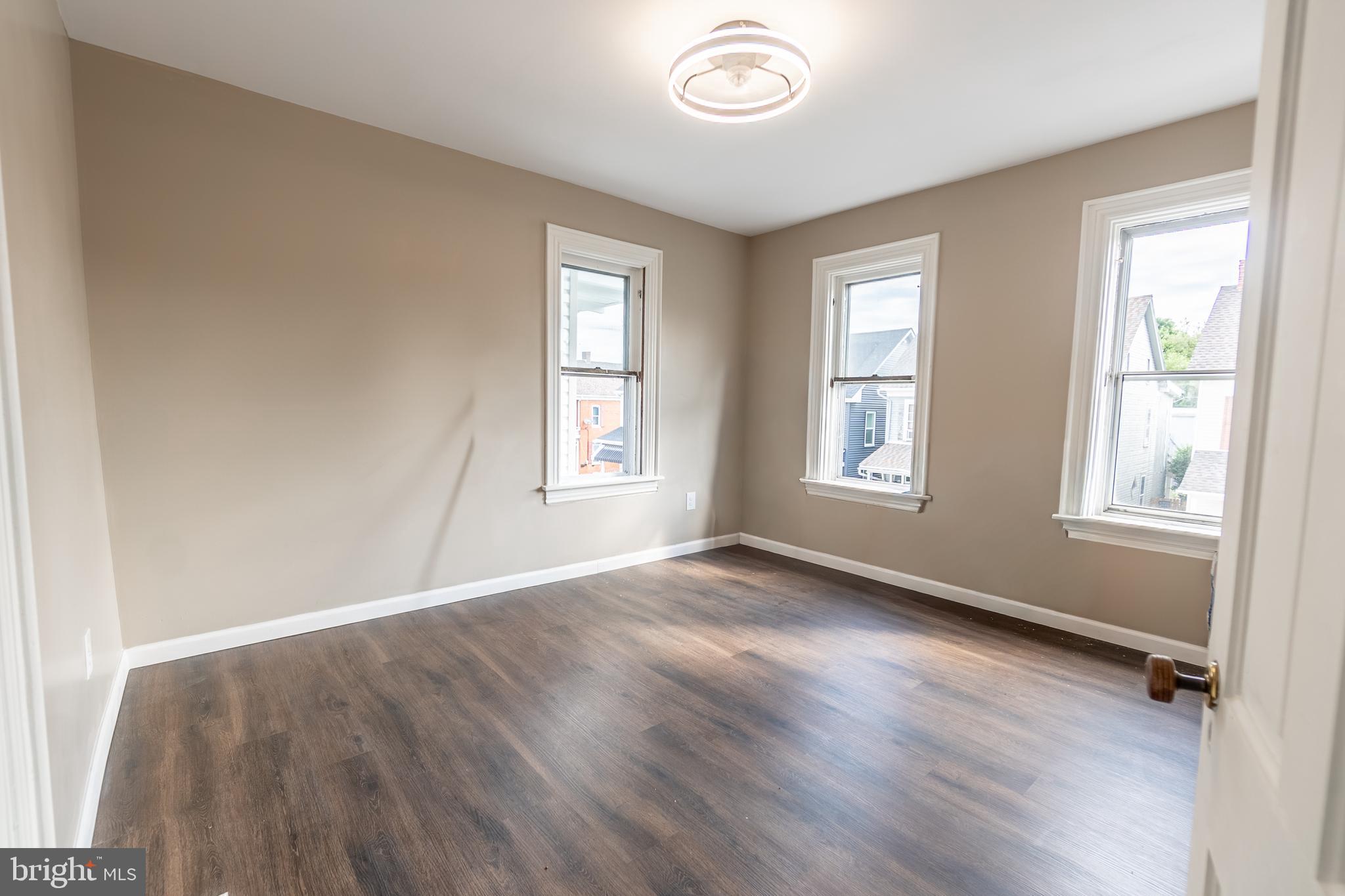 229 2nd Avenue Hanover, PA 17331 - Photo 13 of 23