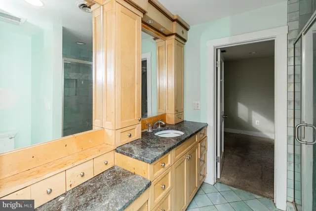 $700,000 | 17211 Queen Anne Bridge Road, Bowie, MD 20716