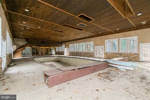 $700,000 | 17211 Queen Anne Bridge Road, Bowie, MD 20716