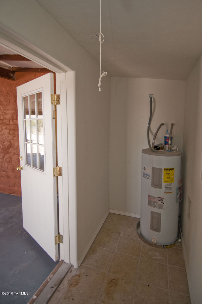 218 East Mohave Road Tucson, AZ 85705 - Photo 10 of 11