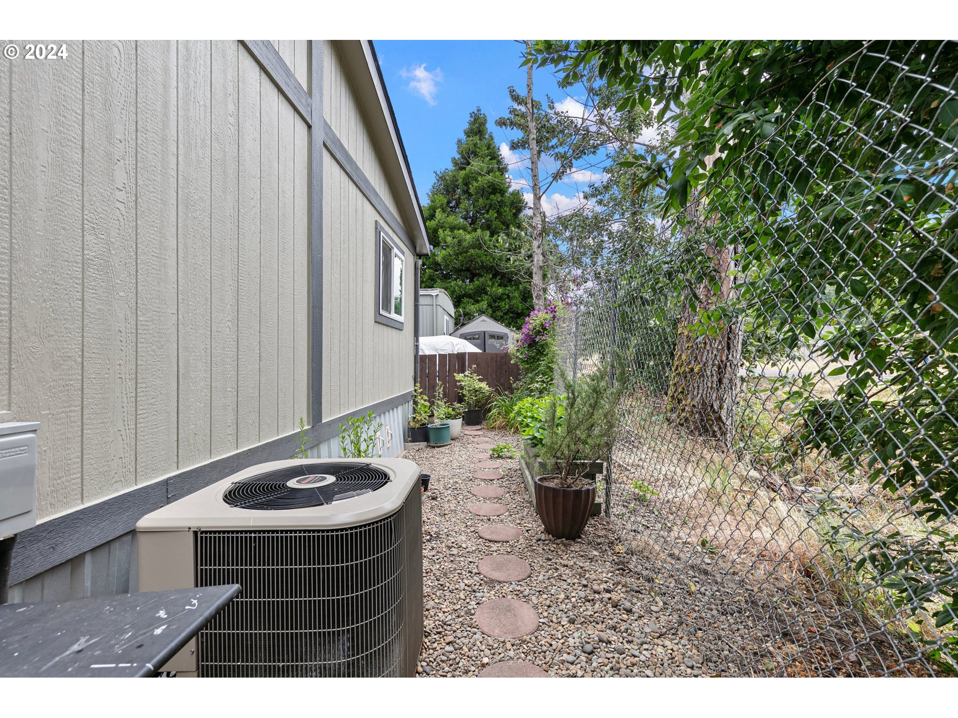 5335 Daisy Street, Unit 55 Springfield, OR 97478 - Photo 26 of 27 Gallery Image 26