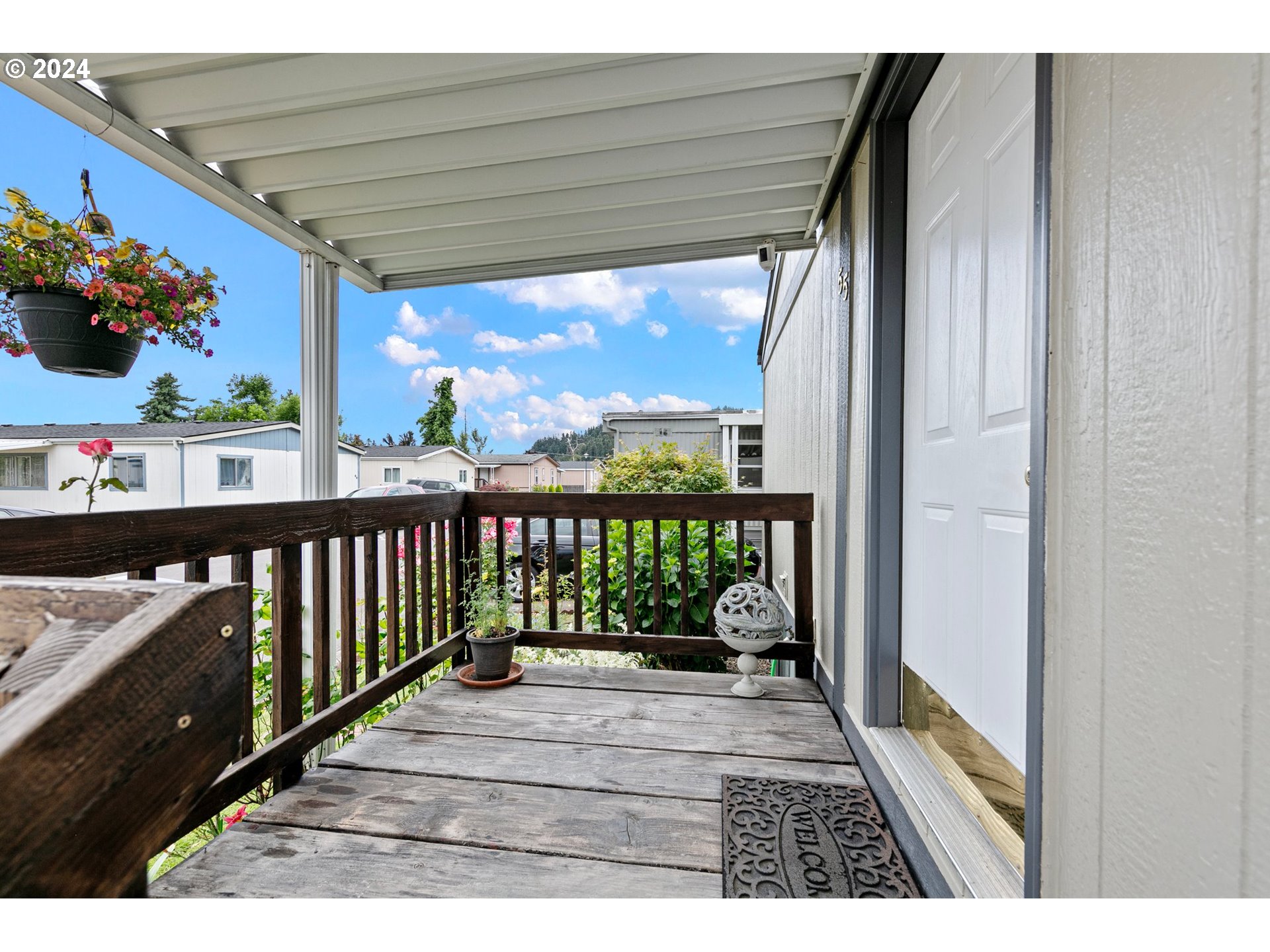 5335 Daisy Street, Unit 55 Springfield, OR 97478 - Photo 5 of 27 Patio