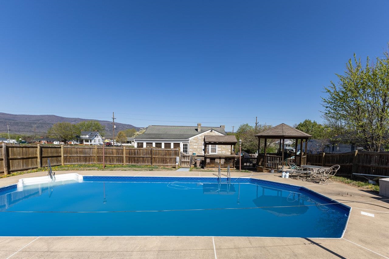 1334 Maryland Avenue Shenandoah, VA 22849 - Photo 54 of 73 Gallery Image 54