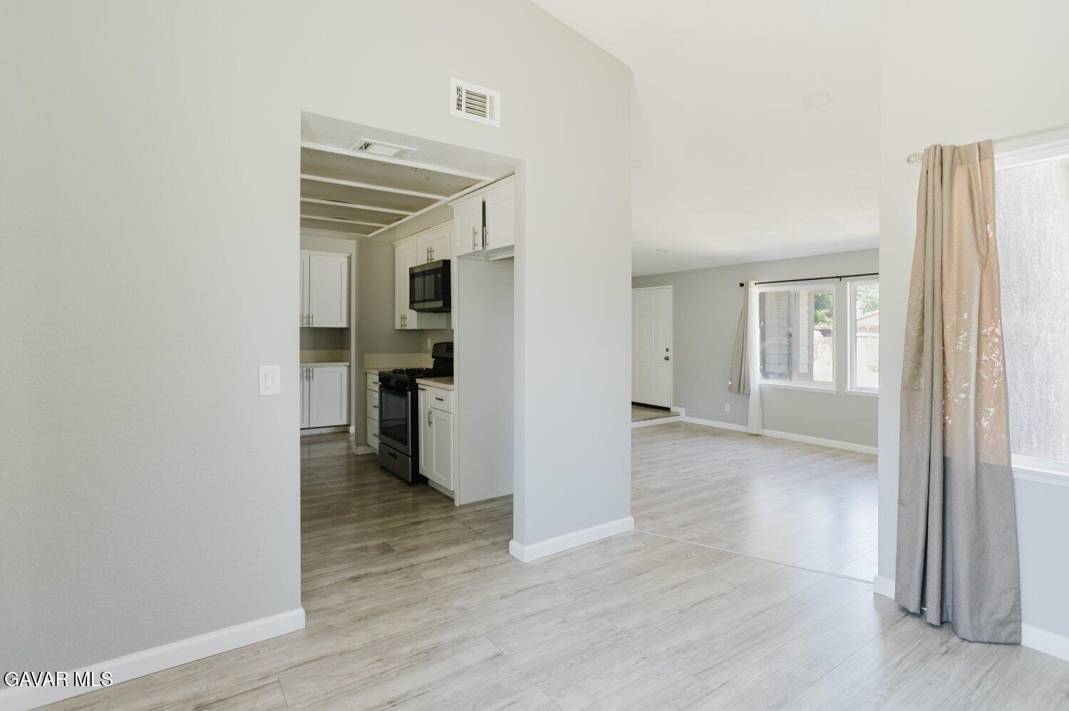 4636 Blue Ridge Avenue Palmdale, CA 93552 - Photo 11 of 42 11-BlueRidgeAve-879879b430