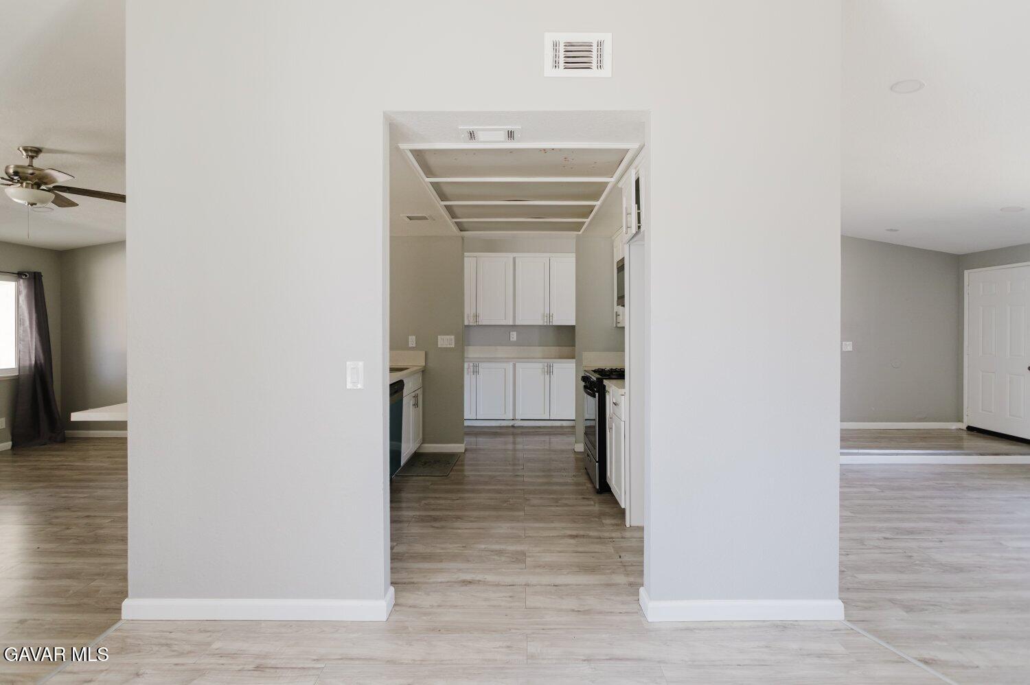 4636 Blue Ridge Avenue Palmdale, CA 93552 - Photo 12 of 42 12-BlueRidgeAve-a6820a5290