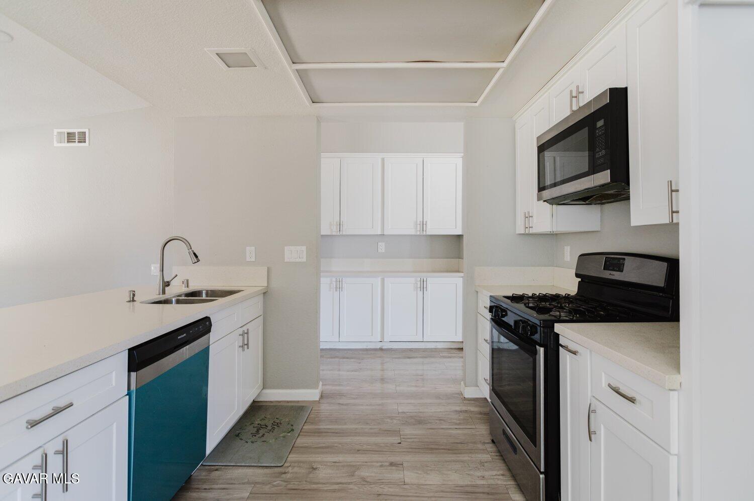 4636 Blue Ridge Avenue Palmdale, CA 93552 - Photo 14 of 42 14-BlueRidgeAve-fc46b349e1