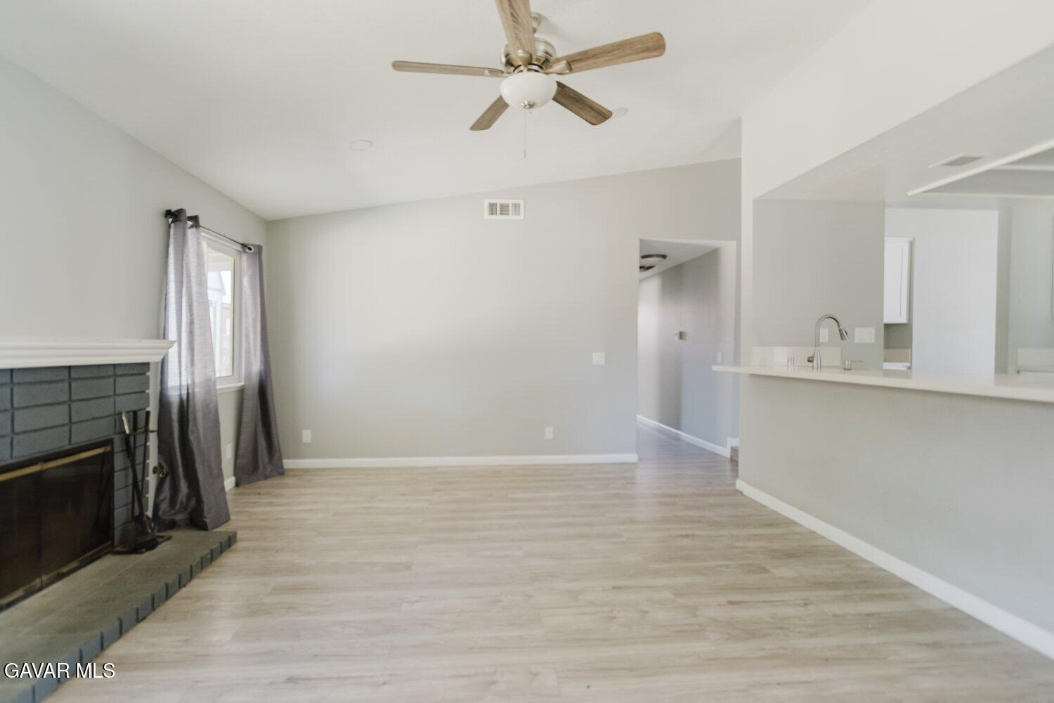 4636 Blue Ridge Avenue Palmdale, CA 93552 - Photo 20 of 42 20-BlueRidgeAve-5153d50845