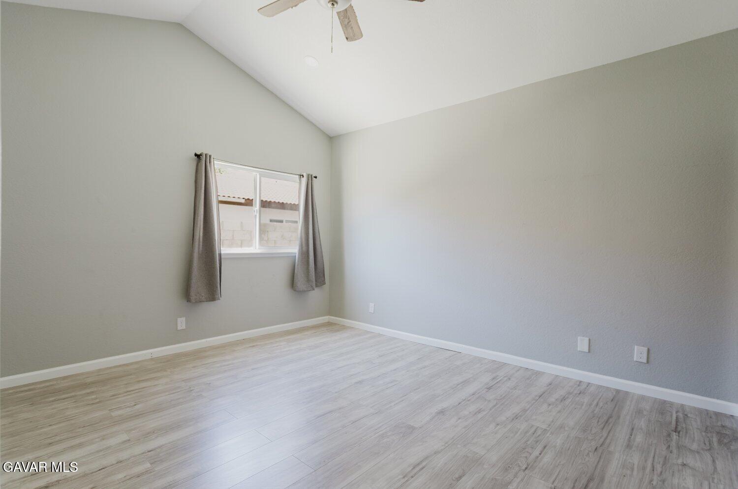 4636 Blue Ridge Avenue Palmdale, CA 93552 - Photo 27 of 42 27-BlueRidgeAve-63453d0b3e