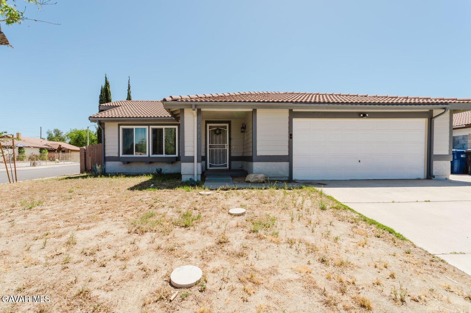 4636 Blue Ridge Avenue Palmdale, CA 93552 - Photo 3 of 42 03-BlueRidgeAve-a1982e65e9
