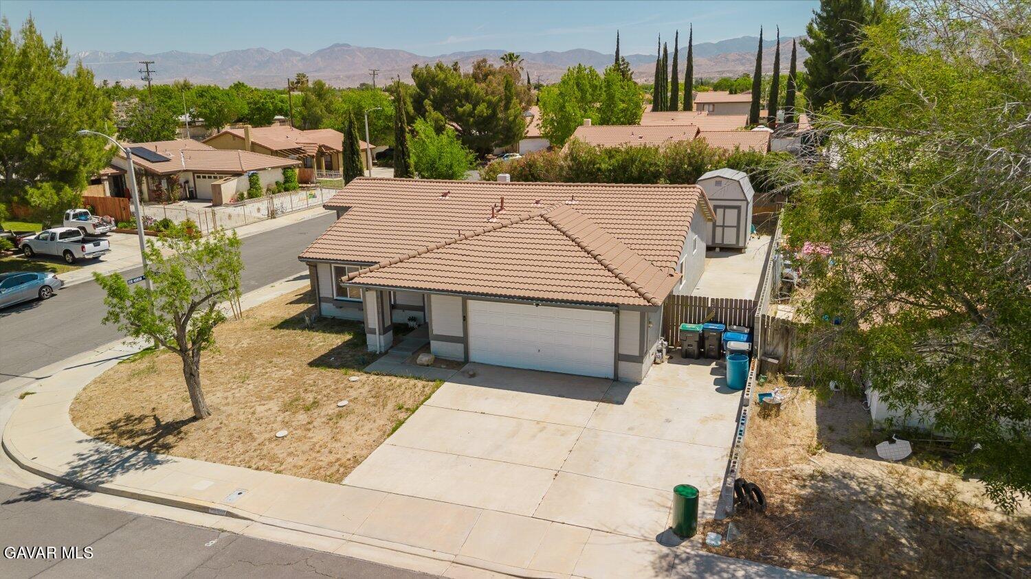 4636 Blue Ridge Avenue Palmdale, CA 93552 - Photo 36 of 42 36-BlueRidgeAve-36dc1326f9