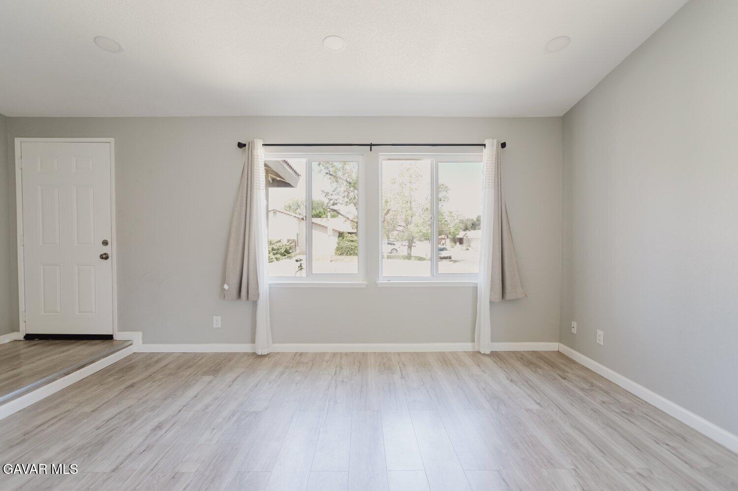 4636 Blue Ridge Avenue Palmdale, CA 93552 - Photo 6 of 42 06-BlueRidgeAve-cb0a5f0d25