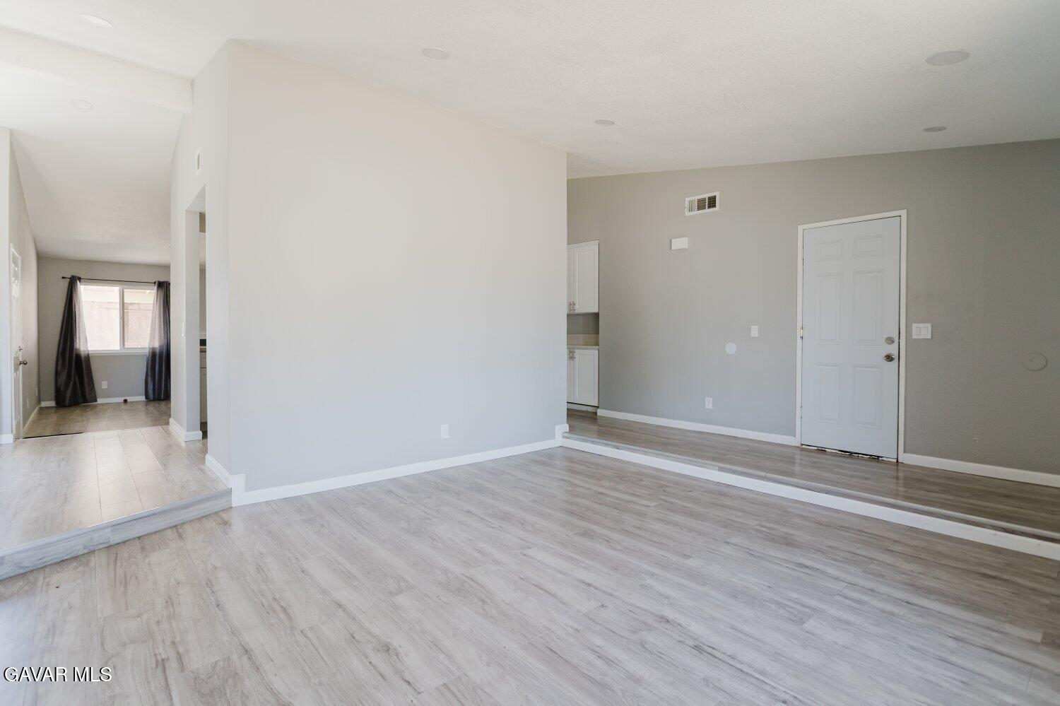 4636 Blue Ridge Avenue Palmdale, CA 93552 - Photo 7 of 42 07-BlueRidgeAve-f25bb51610