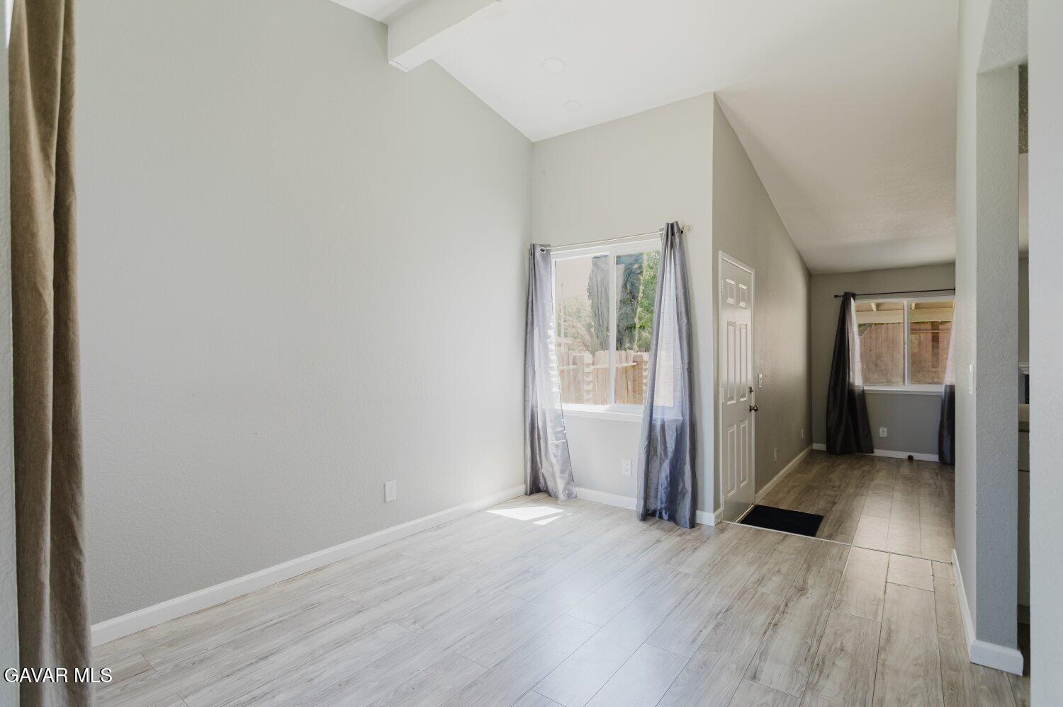 4636 Blue Ridge Avenue Palmdale, CA 93552 - Photo 9 of 42 09-BlueRidgeAve-dff8ce90e3